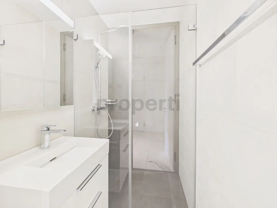 Urban elegance and exclusive living experience in the sought-after Hamberger Park