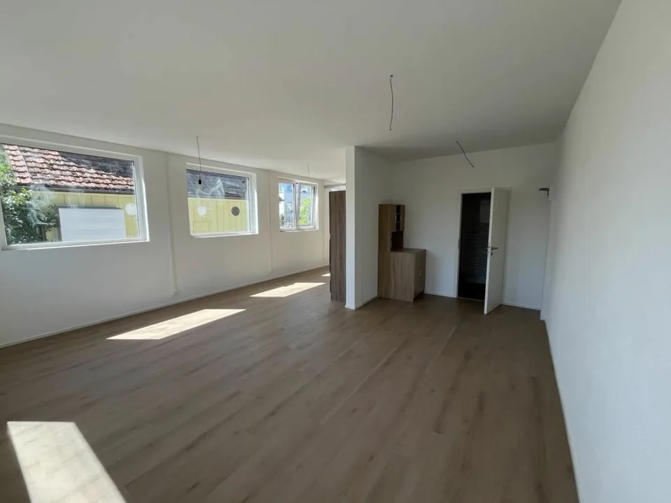 Gewerbefläche zu vermieten - Langendorf