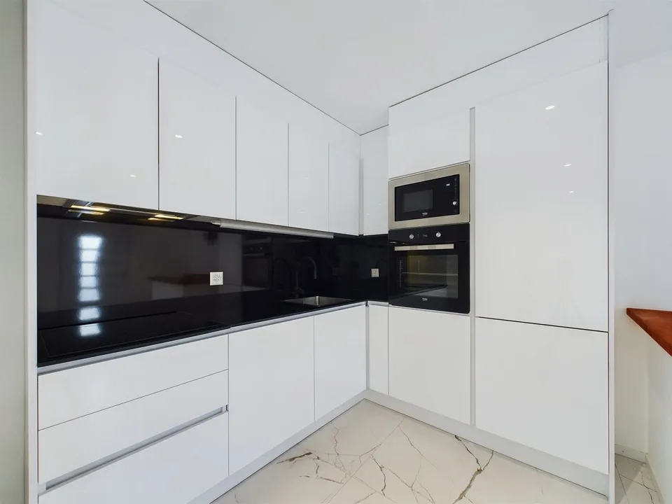 Idyllisches Einfamilienhaus mit 4.5 Zimmern in RivieraIdilliaca casa indipendente con 4,5 locali in Riviera