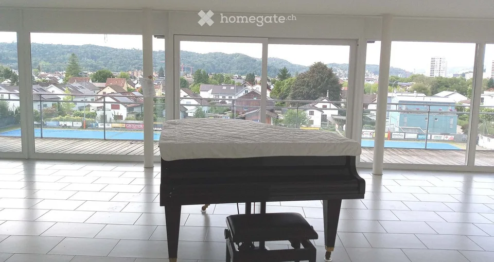 Bright 4.5-room apartment 133 m² with terrace and panoramic view in Wettingen