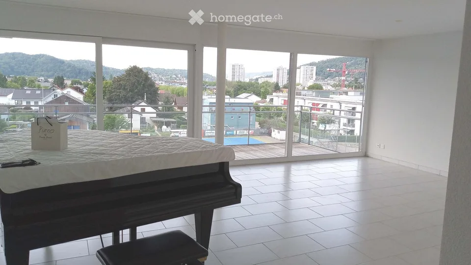 Bright 4.5-room apartment 133 m² with terrace and panoramic view in Wettingen