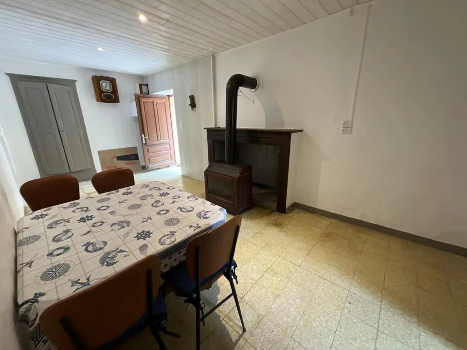 Appartement 3 pièces avec jardin privatif, terrasse vue montagne et