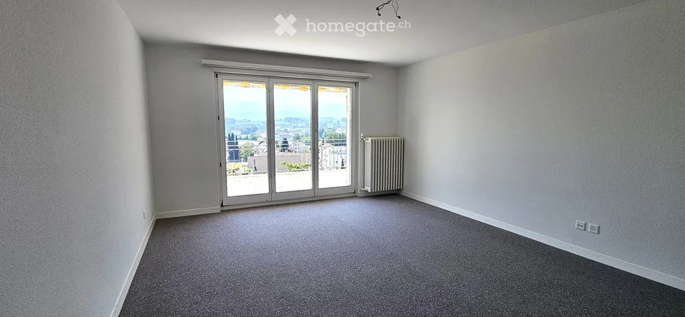 Appartement 4 pièces avec grande terrasse et vue panoramique sur les préalpes
