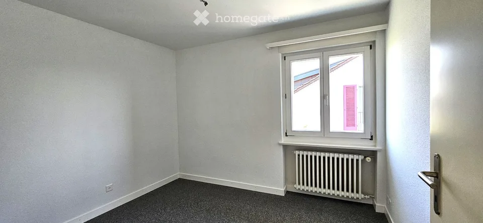 Appartement 4 pièces avec grande terrasse et vue panoramique sur les préalpes