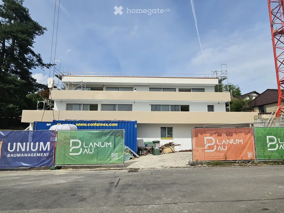 2 Neubauwohnung in Grüt (Gossau ZH) zu vermieten mit eigenem Hauszugang und grossem Sitzplatz