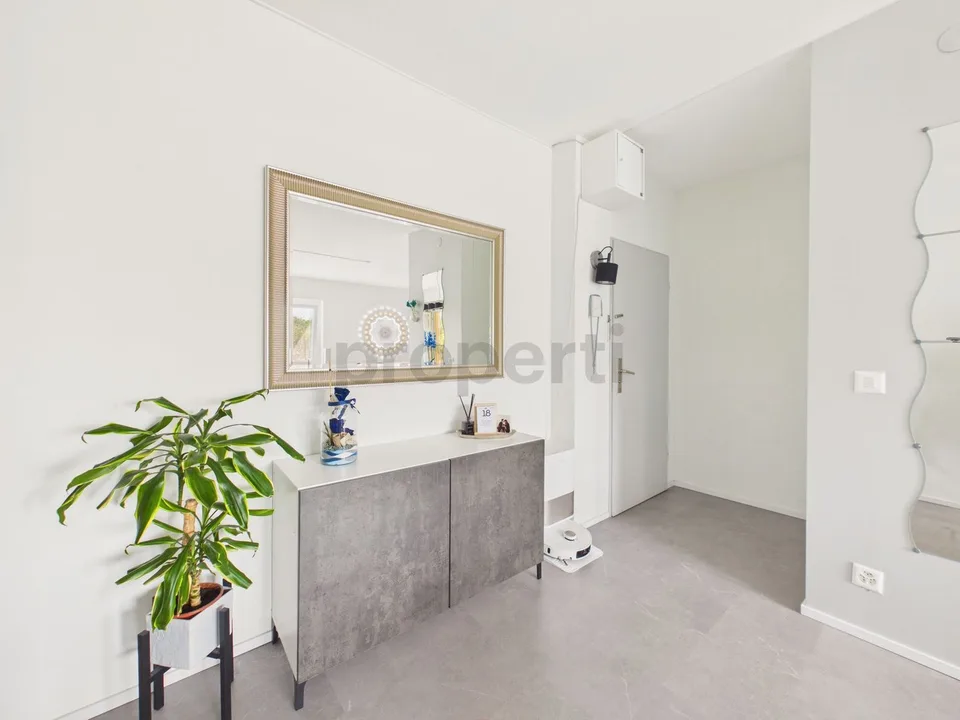 Esclusivo Appartamento 4.5 locali con Piscina Condominiale (both 1st and 2nd Residence)