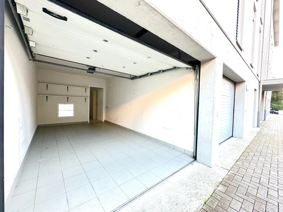 Appartement élégant de 4.5 pièces avec équipements modernes à Castel San Pietro