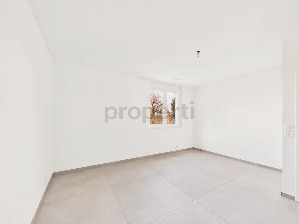 Newly renovated 2.5-room apartment with Minergie standard, Safenwil