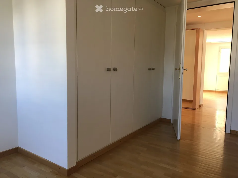 Renovated, Charming Residential Jewel in Quiet Best Location