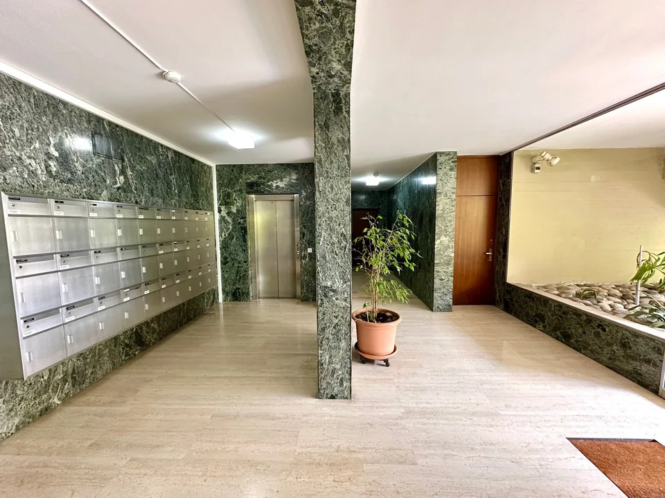 Immobile Moderno e Accogliente con Terrazza e Accessibilità a Lugano