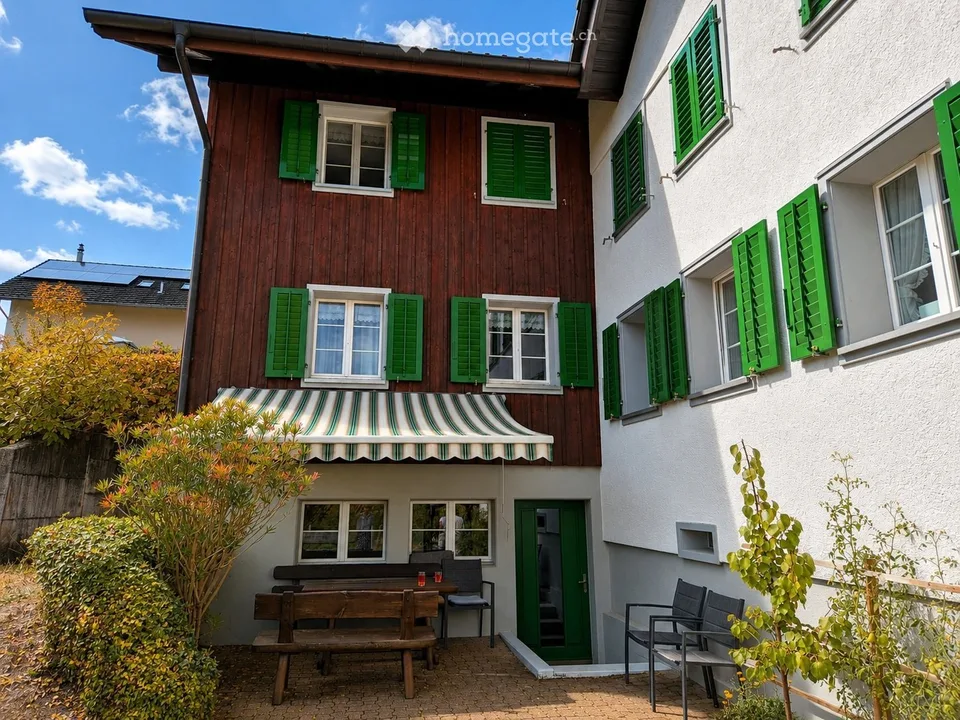 Charmante 2.5-Zimmer-Wohnung in Muri AG – Ruhige Lage mit schöner Aussicht