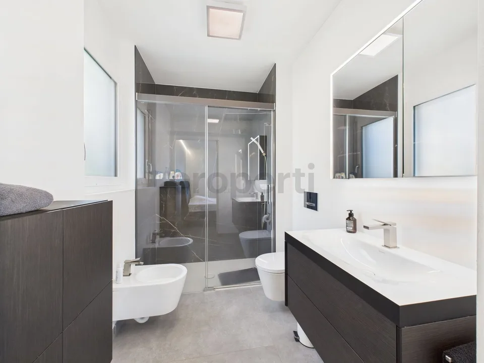 Bel appartement de 3,5 pièces à Pazzallo, TI