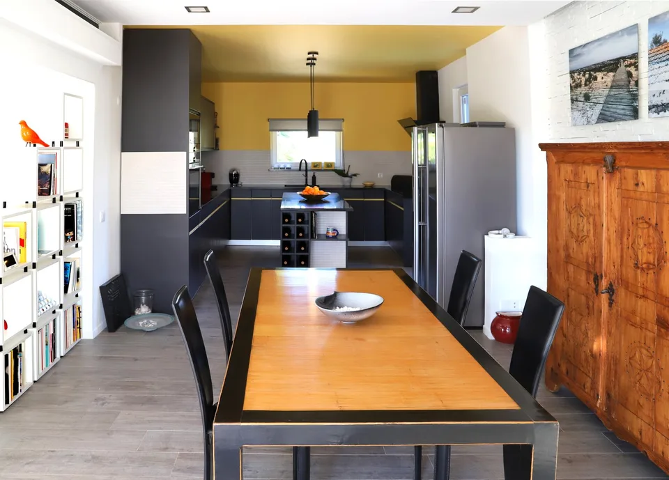 Nouveau prix ! Villa de charme rénovée, vue panoramique, à 8 minutes de Vilamoura et de ses golfs