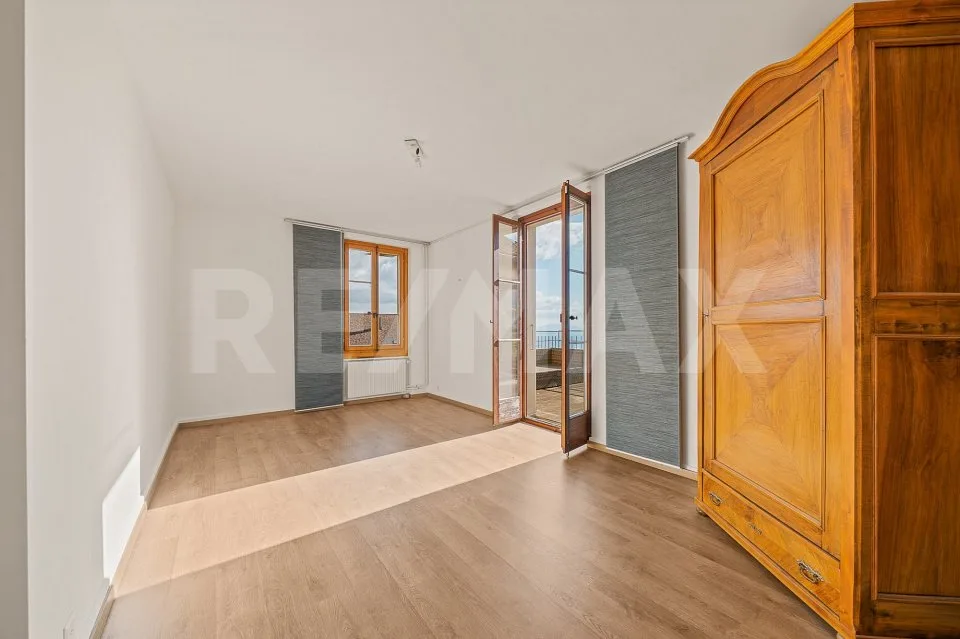Haus mit Charakter zwischen Weinbergen und See, nahe Nyon