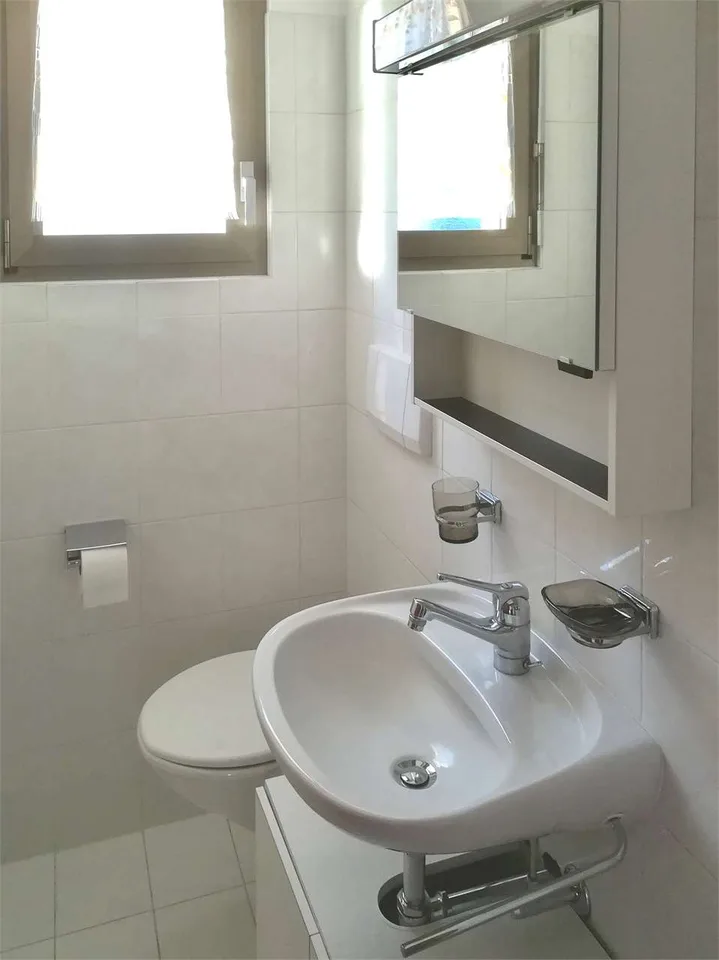Gordola - in locazione 3.5 locali con giardino