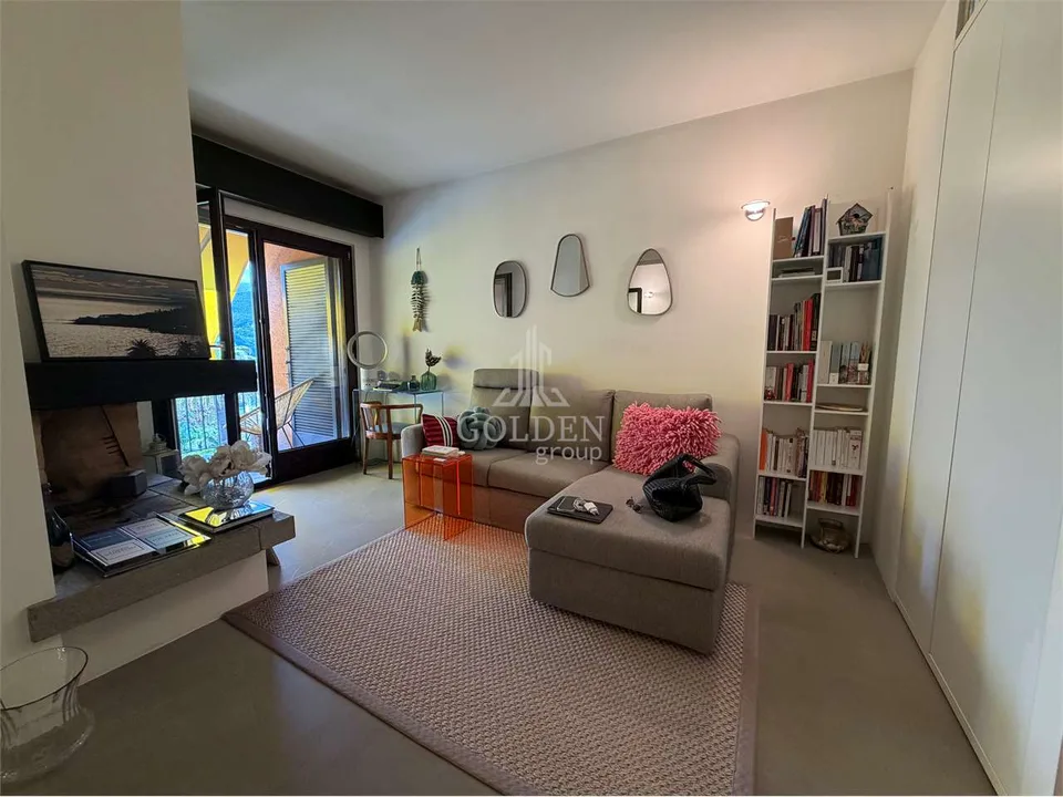 Montagnola - gemütliche 2.5-Zimmer-Wohnung mit Terrasse in Wohngebiet