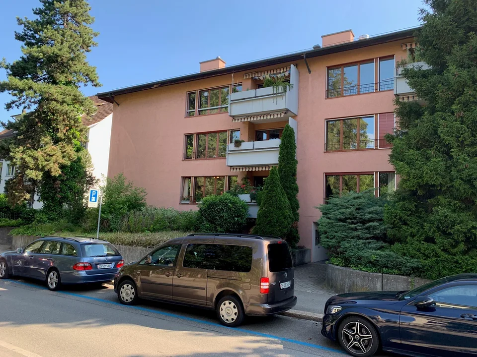 Einstellplatz zu vermieten in Zürich-City (Kreis 7)