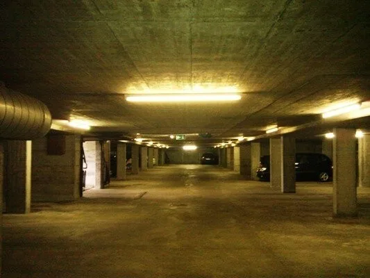 Garagen-Einstellplätze an der Nossikerstrasse zu vermieten