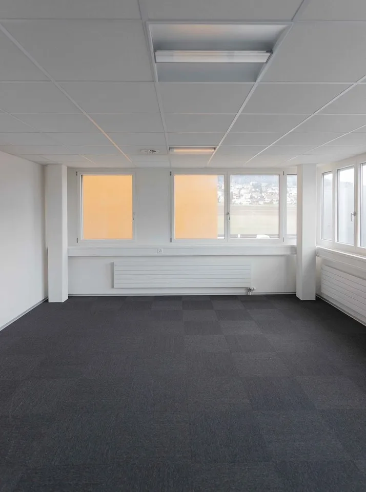 Espace de bureau dans Colors, Buchs ZH à louer – photo 2 sur 2