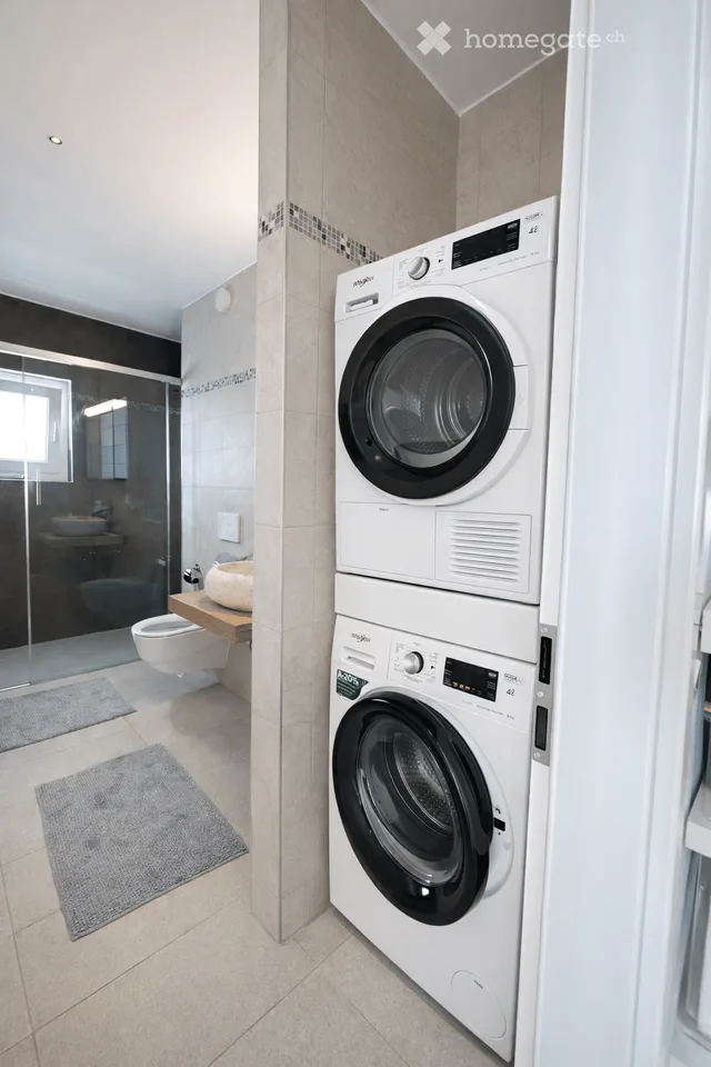 Appartamento moderno di 4.5 locali con vista sul lago a Mont-sur-Lausanne