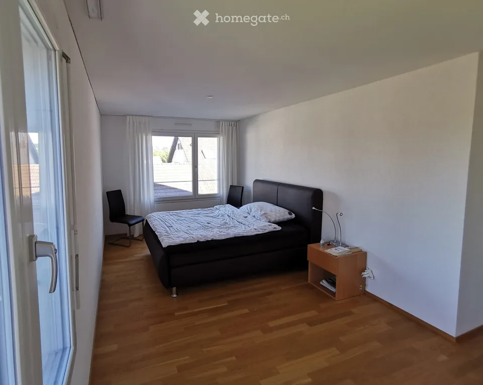 Spacious 3.5 room apartment on the 1st floor