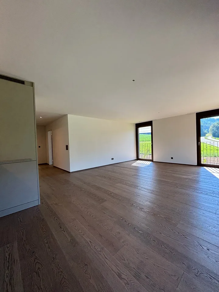 Grosse 3.5 Zimmer-Wohnung mit zwei Balkonen Nähe Türlersee