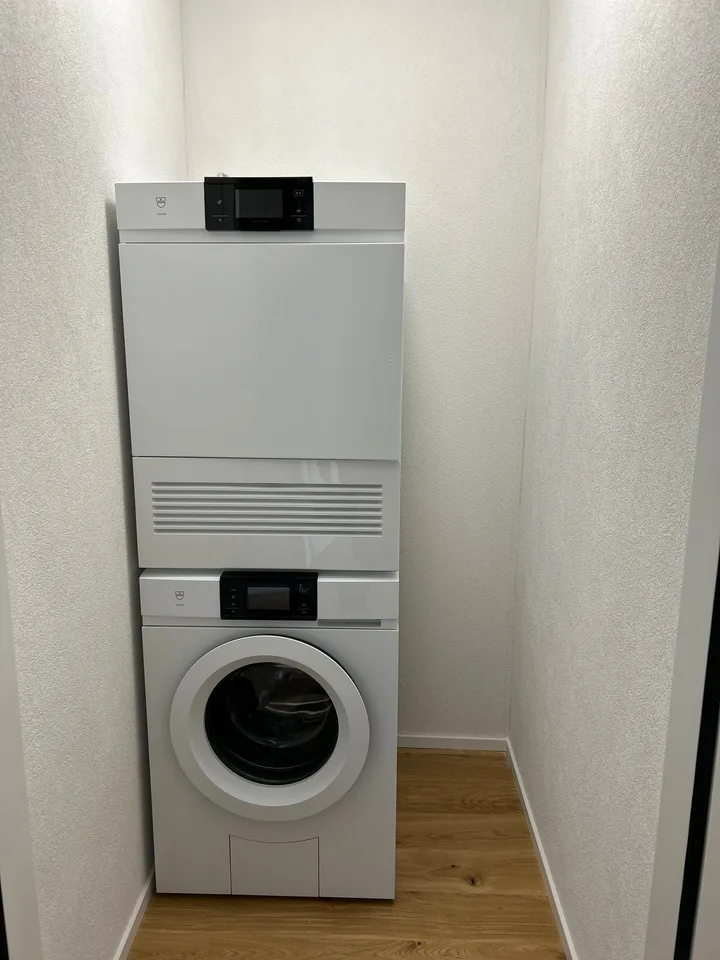 Neubau (2025): 5.5 Zimmer Maisonette - Wohnung mit grosser Terrasse und Aussicht auf Basel