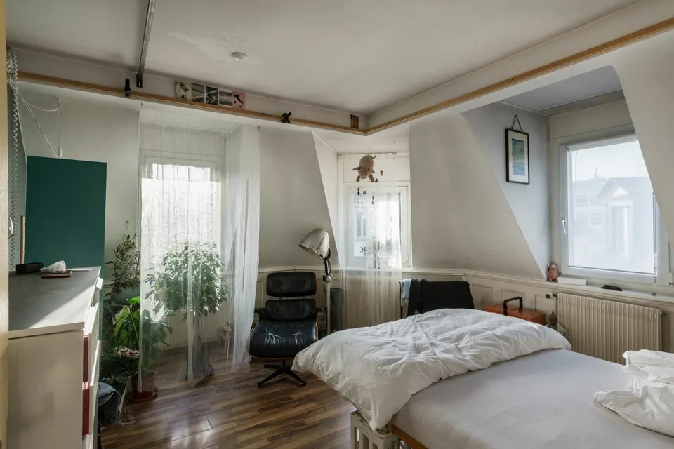 Appartement et locaux commerciaux centralement situés dans le district 5