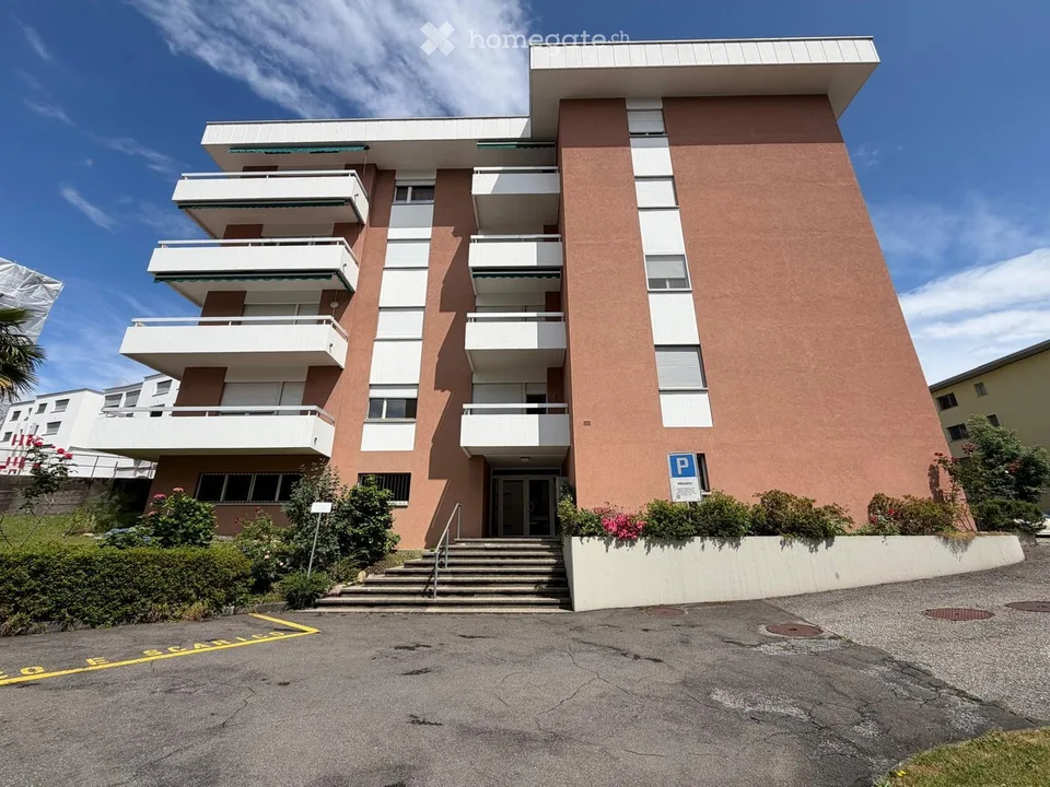 Accogliente appartamento di 1.5 locali con balcone a Pregassona