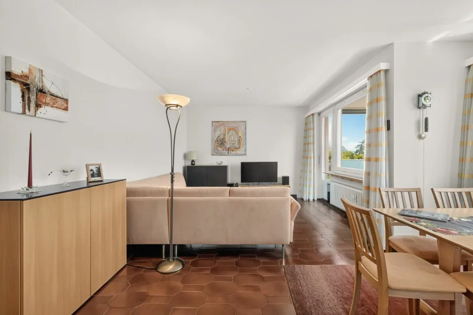 Well-maintained 3.5-room holiday apartment on Lago Maggiore in Tenero