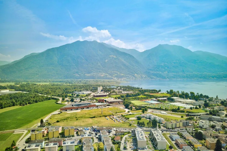 Well-maintained 3.5-room holiday apartment on Lago Maggiore in Tenero