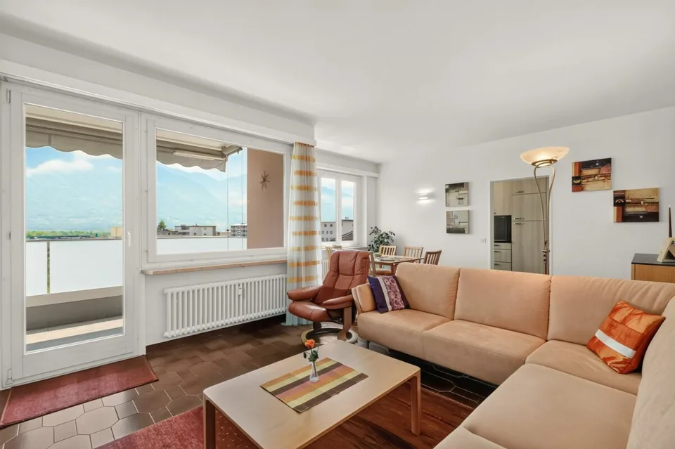 Well-maintained 3.5-room holiday apartment on Lago Maggiore in Tenero