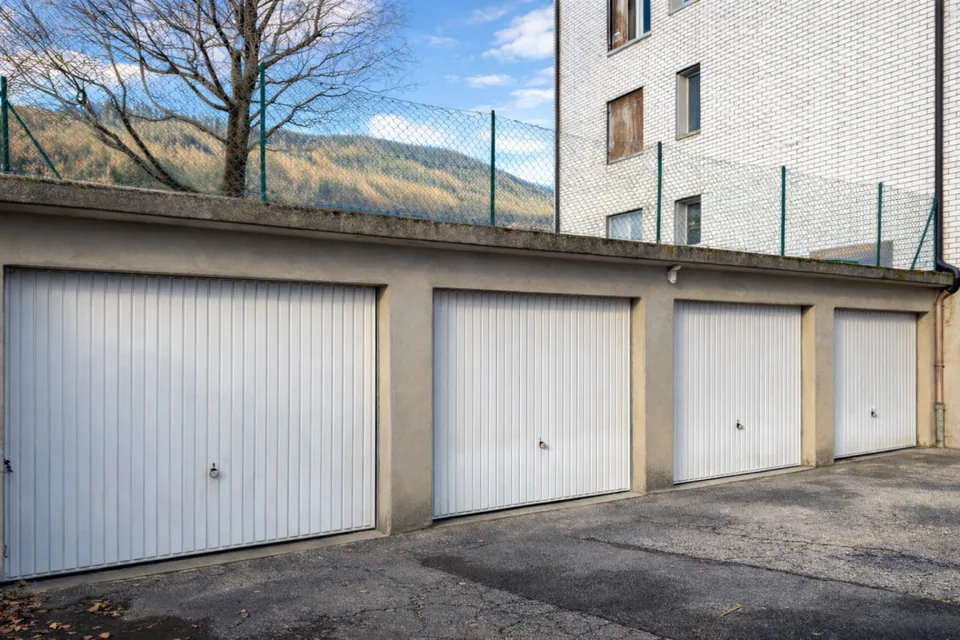 Immobilienanlage 10 Wohnungen Jura Waadt