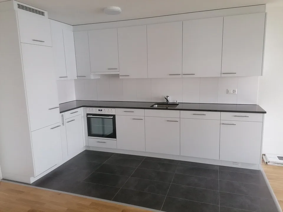Renovated 4.5-room apartment in Ittigen
