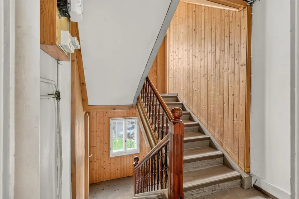Das Raumwunder im Taminatal: 9-Zimmer Haus mit viel Potenzial