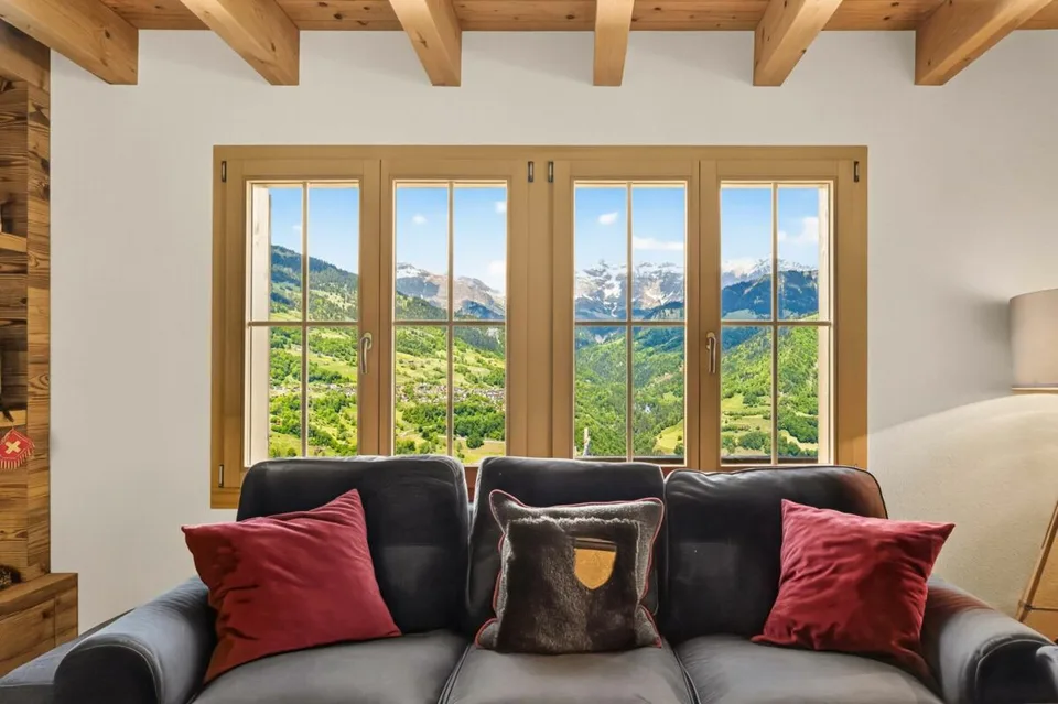 Appartement de vacances 4.5 pièces au cœur de la zone de ski et de randonnée Grüsch-Danusa