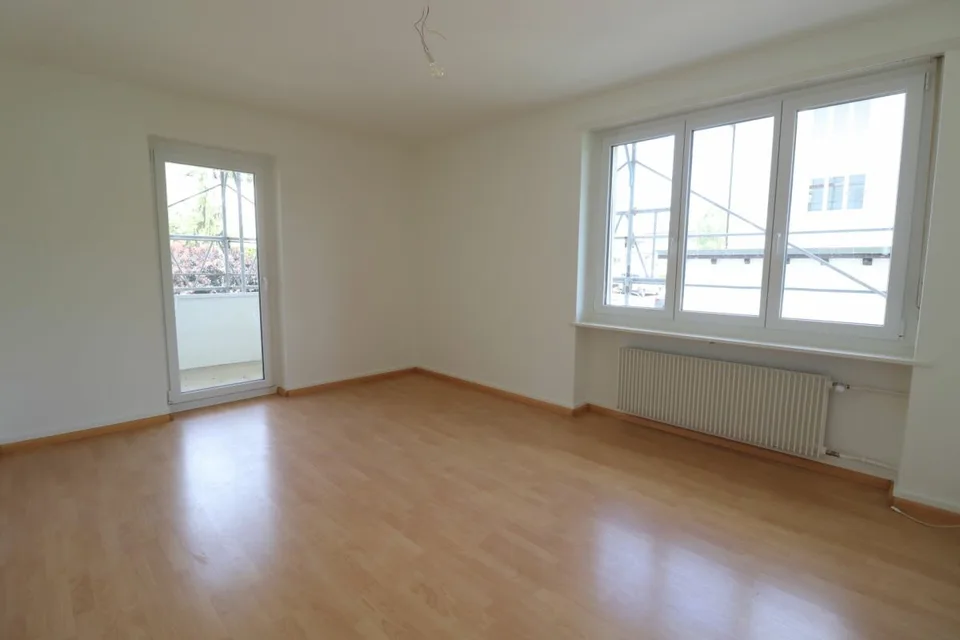 Reinach, near village center - modern 3-room apartment on Alemannenstrasse