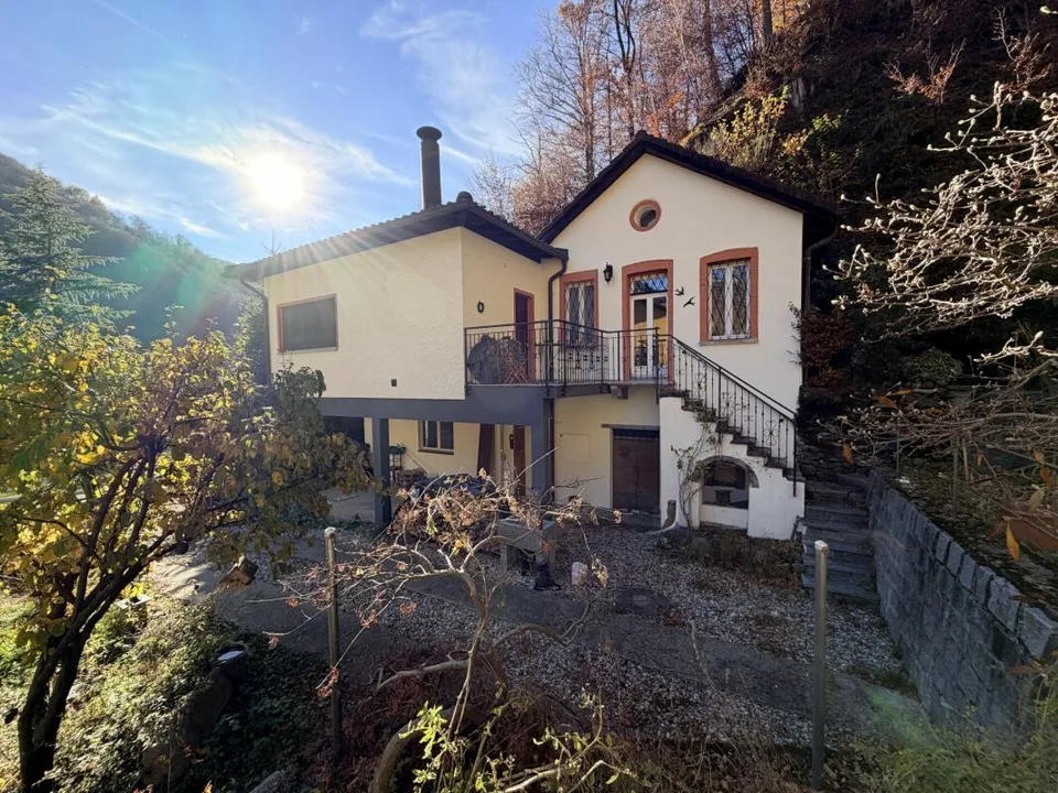 Casa unifamiliare accogliente in posizione idilliaca - con ampio te...