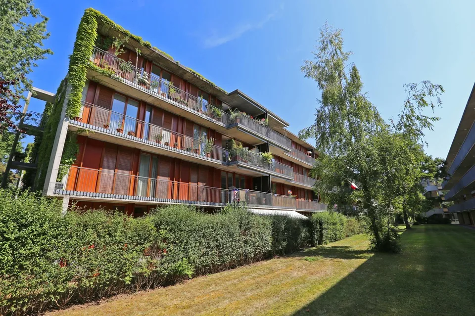 Child-friendly and green residential oasis on the outskirts of Riehen