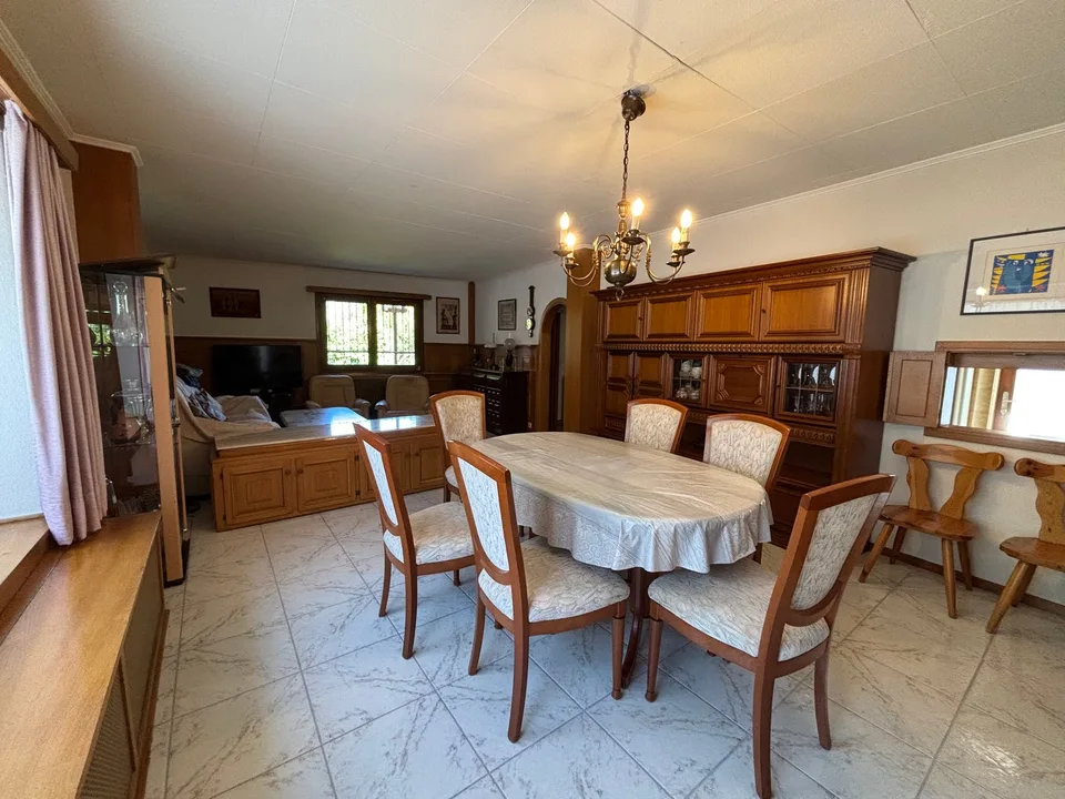 Casa indipendente con terrazzo, vista aperta e piccolo giardino