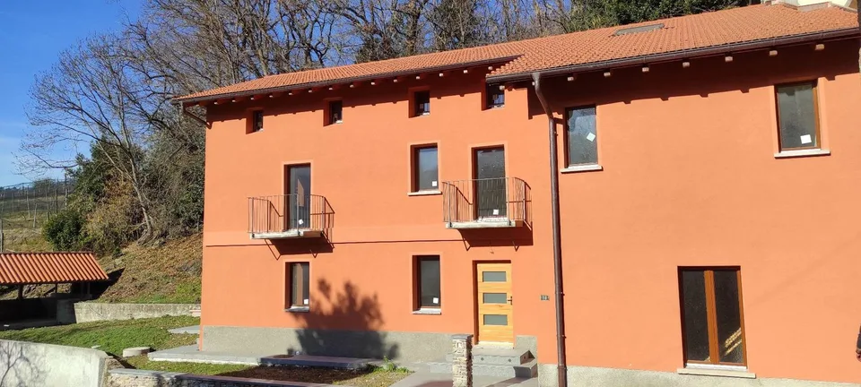 Spaziosa casa nuova con vista sul M. Rosa in contesto idilliaco