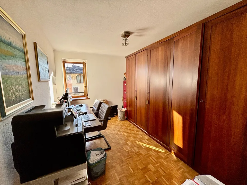 Splendida casa mono/bifamiliare di 8 locali a Curio