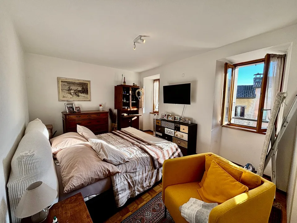Splendida casa mono/bifamiliare di 8 locali a Curio