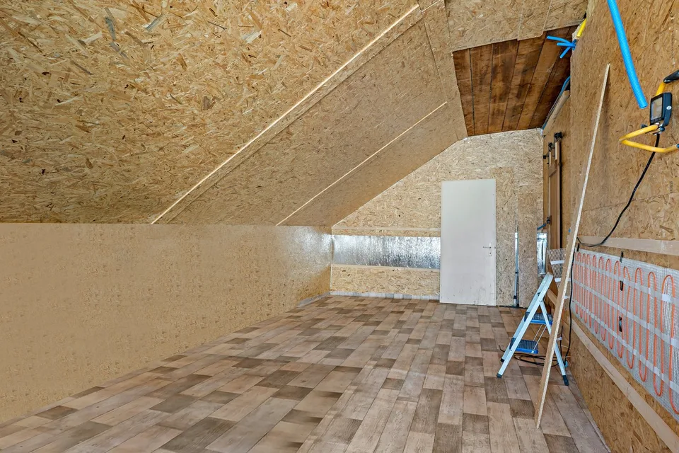 Aussergewöhnliches Haus mit viel Potential
