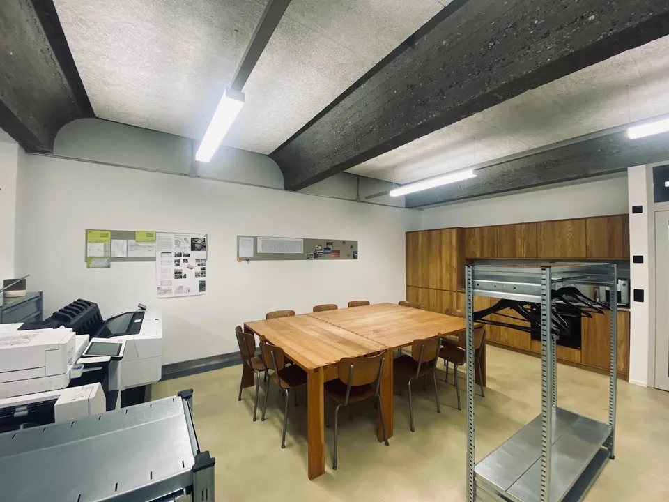 Espace atelier, bureau à domicile ou espace de coworking