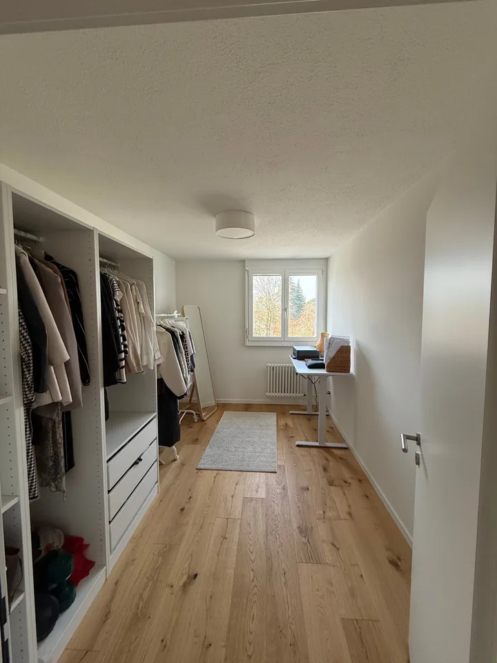 Appartement 4,5 pièces au 2e étage supérieur dans un beau lieu en pente à Rorschach