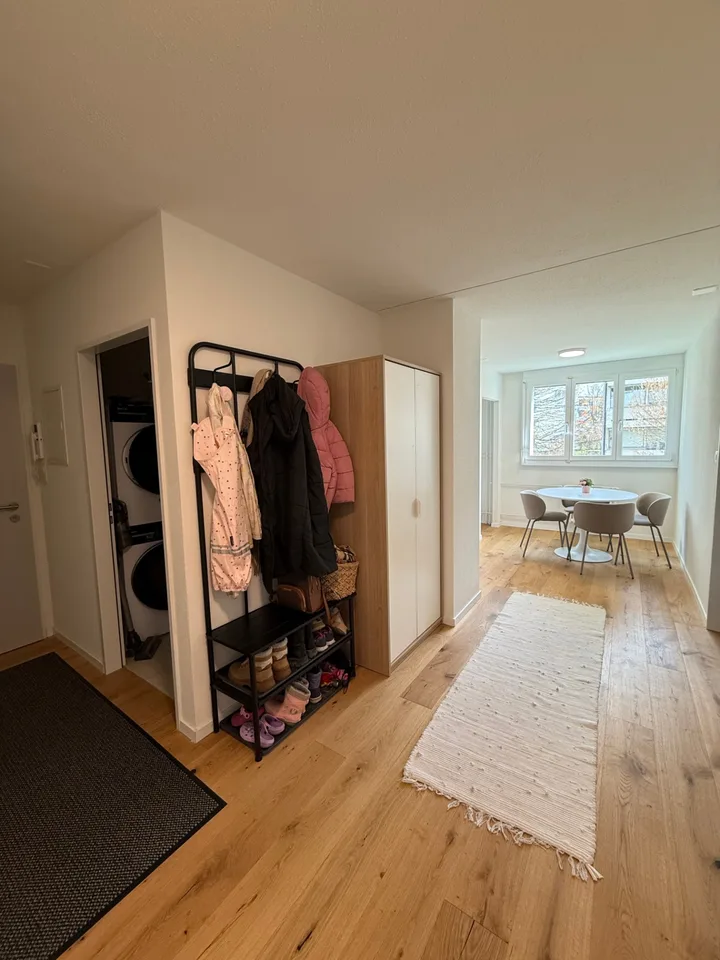Appartement 4,5 pièces au 2e étage supérieur dans un beau lieu en pente à Rorschach
