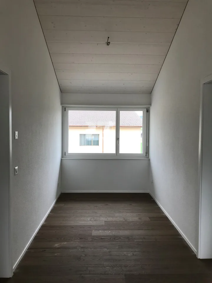 ZU VERMIETEN - Einfamilienhaus mit viel privatem Umschwung!