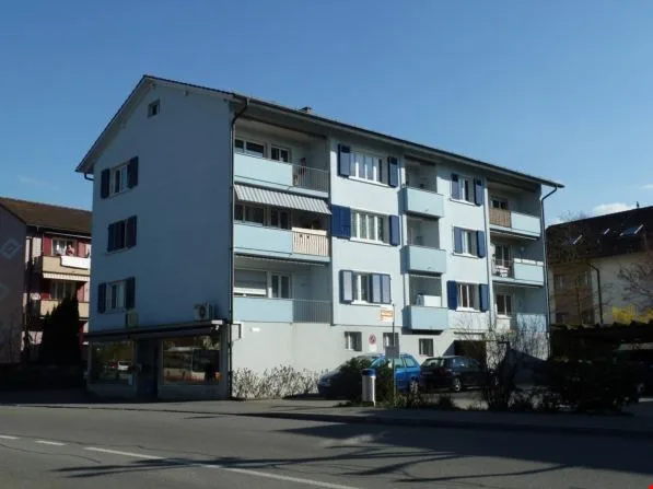 Frisch sanierte 1.5-Zimmer-Wohnung an zentraler Lage in Schönbühl