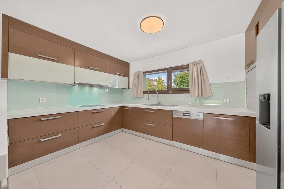 Magnifique townhouse entièrement rénovée au coeur d'une environnement verdoyant